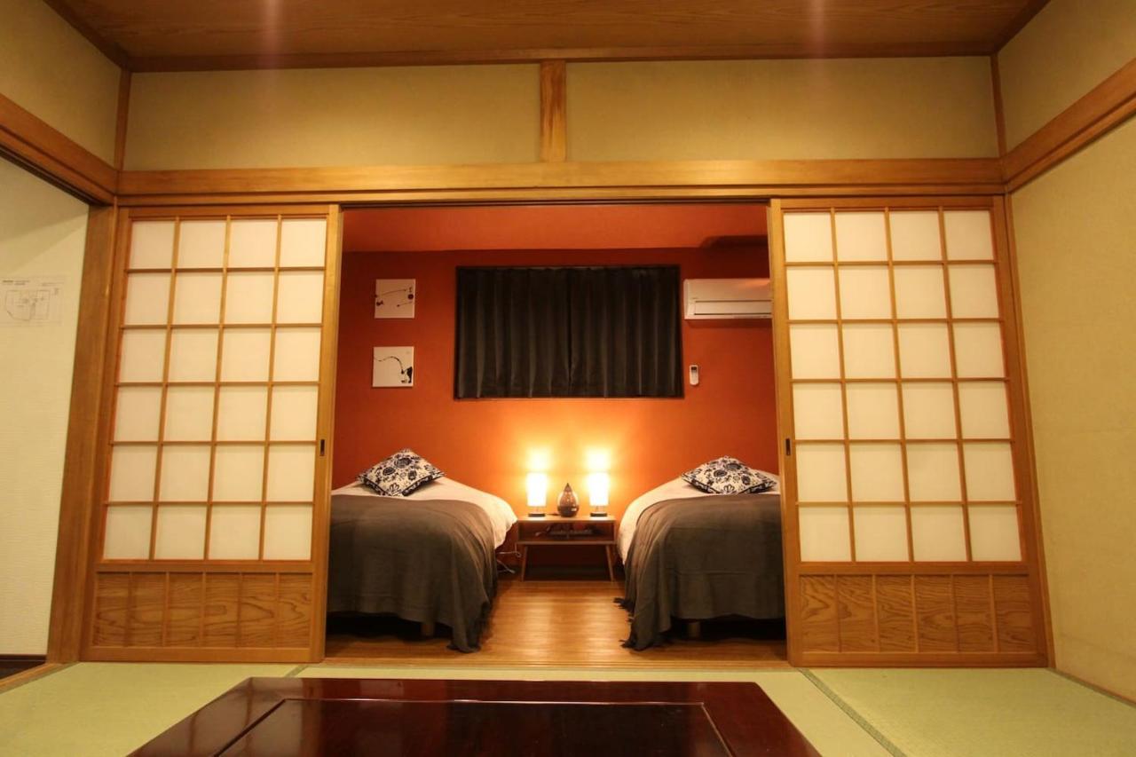 清潔#快適#広々なんば駅徒歩8分#9名宿泊可#Wi-Fiswitch#大画面tv Osaca Exterior foto